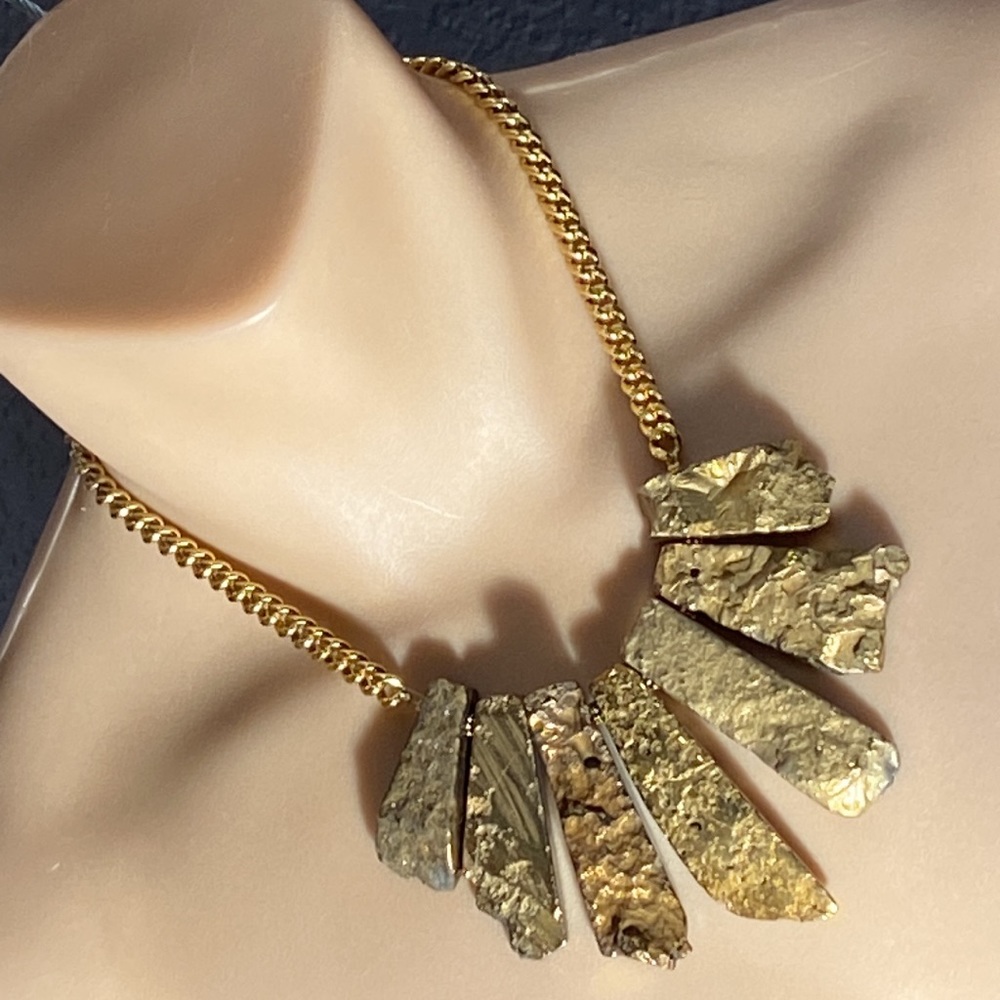 ANTHROPOLOGIE - YOCHI - signed gold plated gemstone heavy necklace w clasp